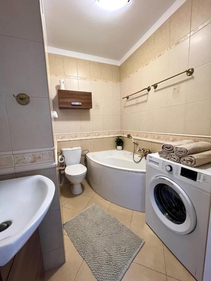 Apartament Centrum 13 Z Garazem Podziemnym Wladyslawowo Bagian luar foto